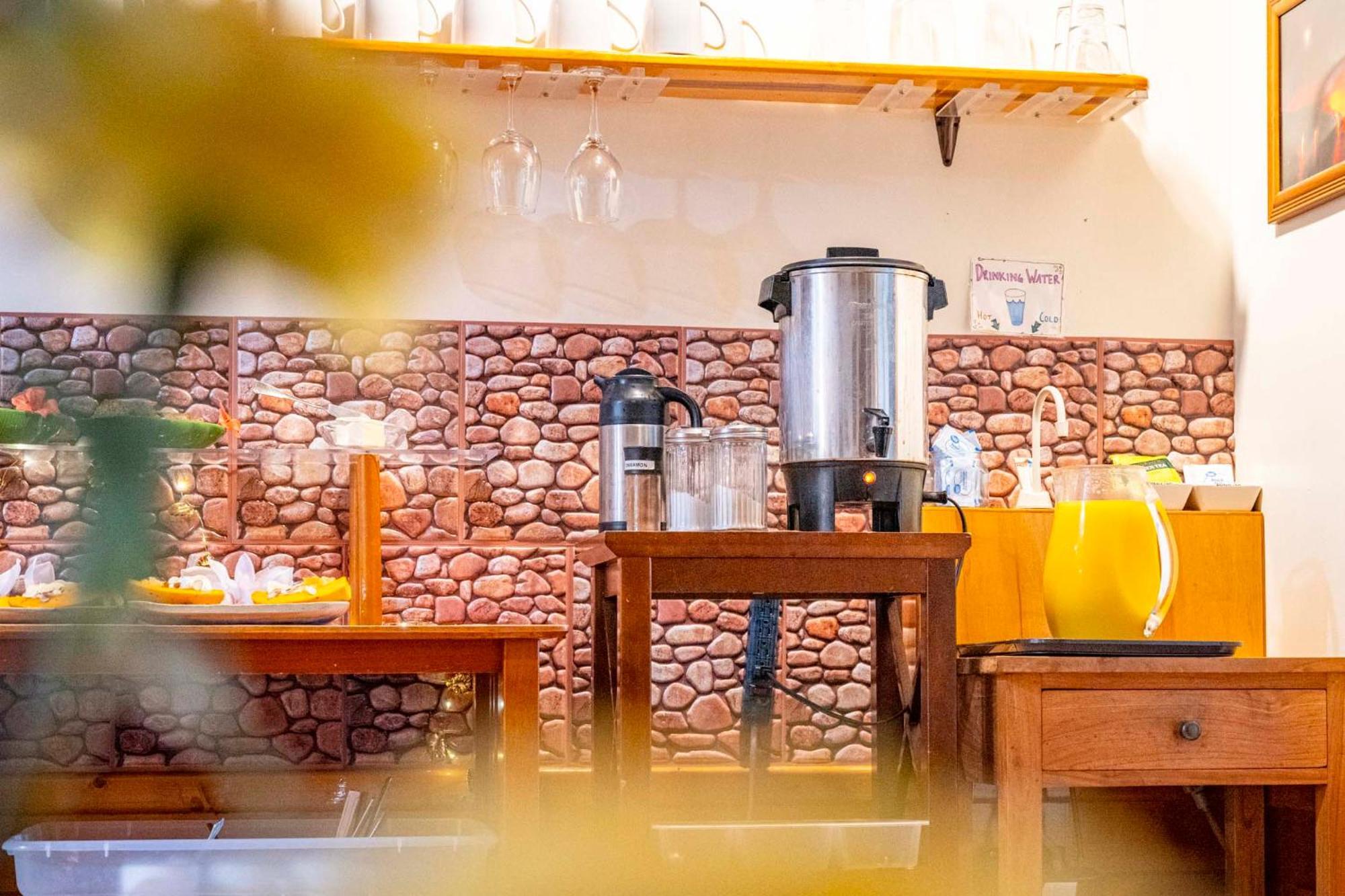 Volcano Inn Bed N Breakfast Esterno foto